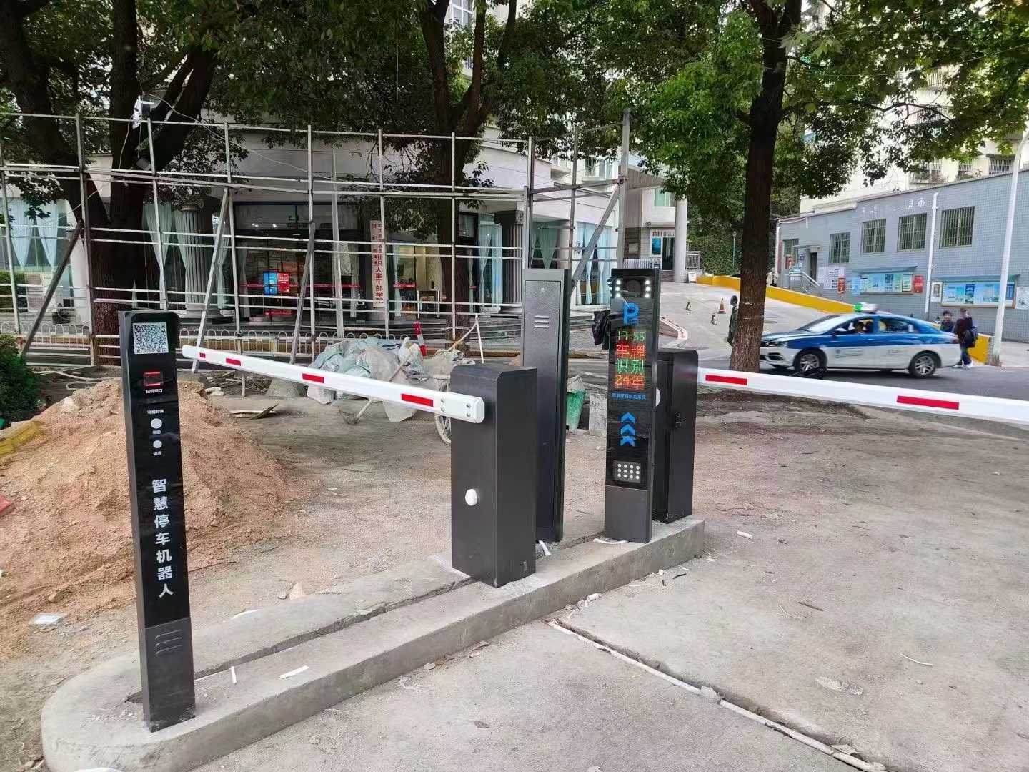 直杆道闸案例