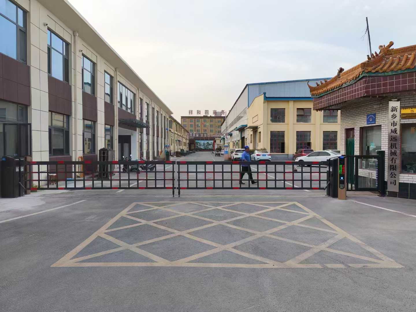 空降道闸案例